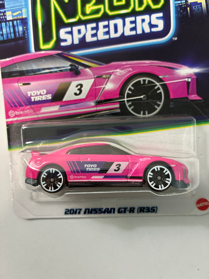 Hot Wheels 1/64 Neon Speeders 2017 Nissan GT-R R35 Pink - JKY01