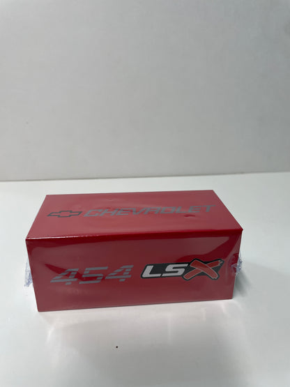 Para64 1/64 2006 Chevrolet Silverado Single Cab Victory Red