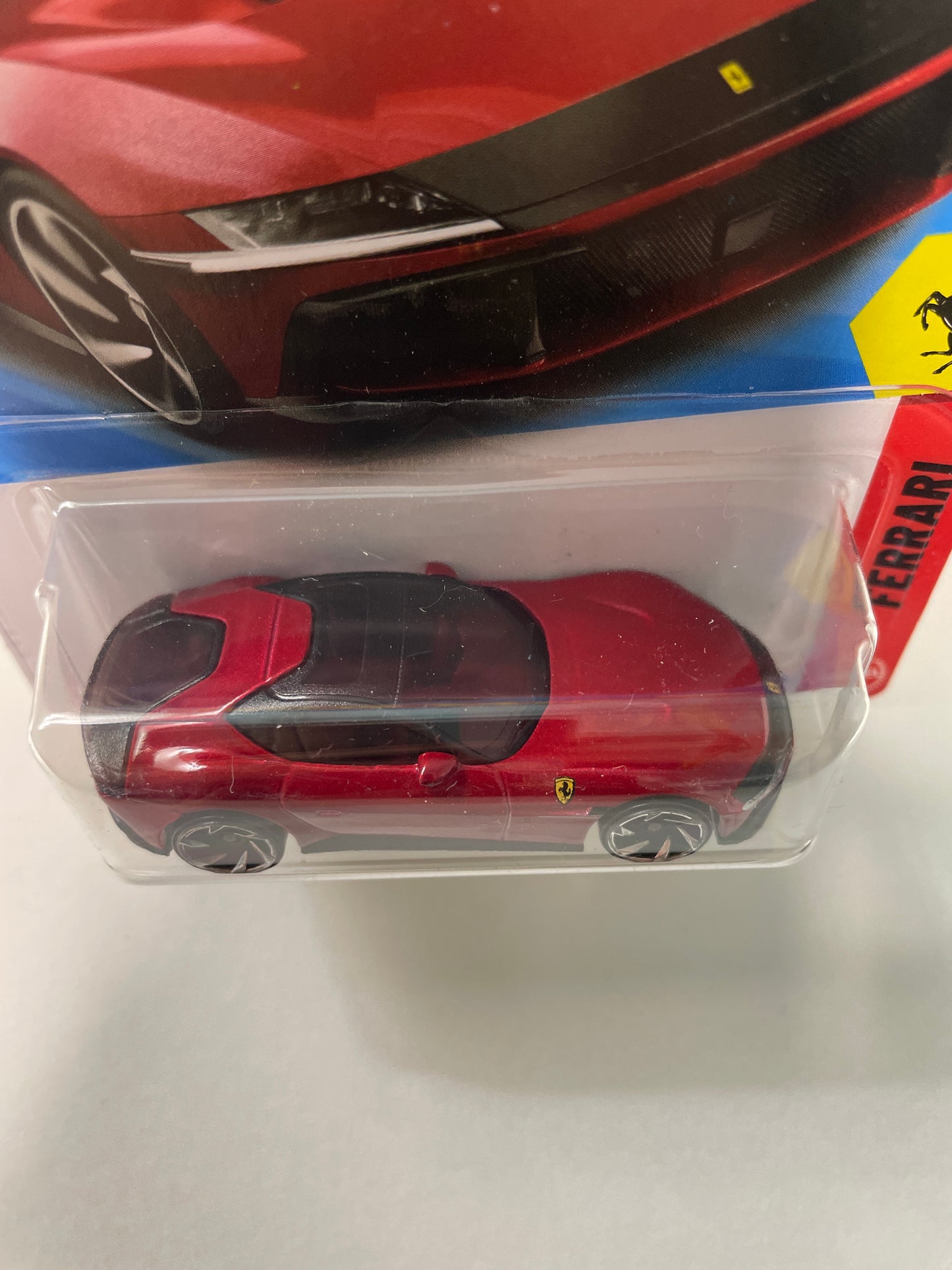 Hot Wheels 1/64 Ferrari 12Cilindri Red