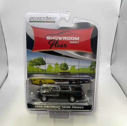 Greenlight 1/64 Showroom Floor 2022 Chevrolet Tahoe Premier Evergreen Grey Metallic