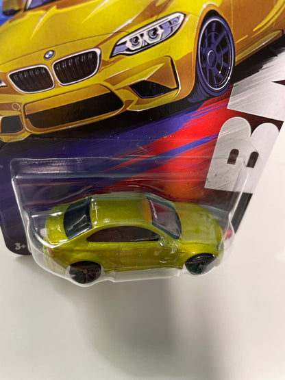 Hot Wheels 1/64 BMW Silver Series 2016 BMW M2 Yellow