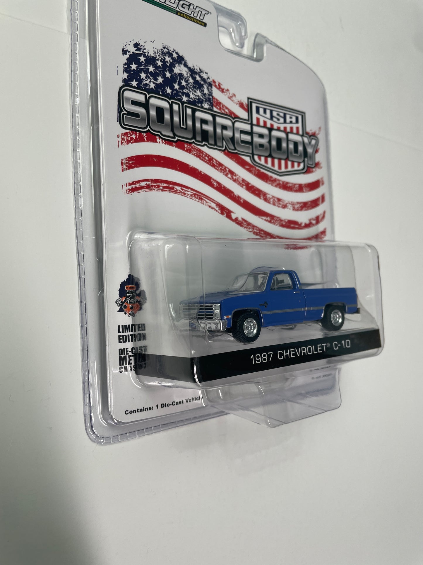 Greenlight 1/64 USA Squarebody 1987 Chevrolet C-10 Blue - 51489
