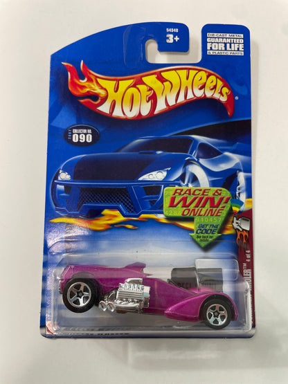 Hot Wheels 1/64 Screamin’ Hauler Pink - Damaged Box