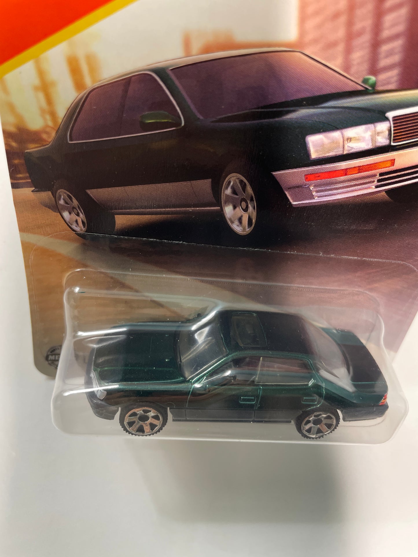 Matchbox 1/64 1994 Lexus LS 400 Green