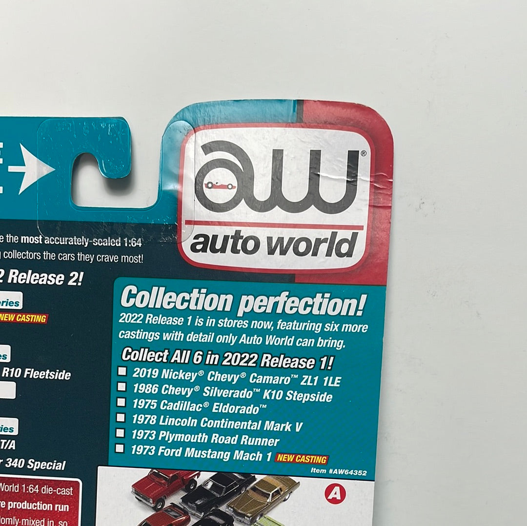 1/64 Auto World Sports Cars Version B 2020 Chevy Corvette Elkhart Lake Blue - Damaged Card