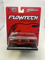 M2 Machines 1/64 Flowtech Exhaust 1969 Plymouth Road Runner 440 Orange