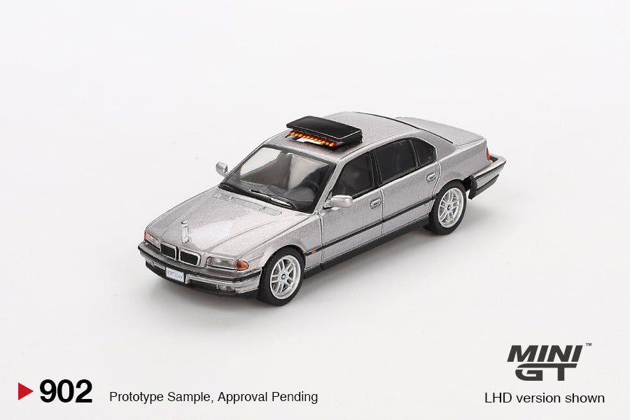 Mini GT 1/64 BMW 750IL "Tomorrow Never Dies" Silver - MGT00902-007E