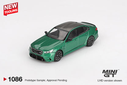 Mini GT 1/64 BMW M5 Isle of Man Green Metallic - MGT01086