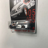 Matchbox 1/64 70 Years Special Edition Freightliner M2 106 Silver