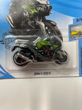 Hot Wheels 1/64 BMW K 1300 R Black & Green