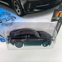 Hot Wheels 1/64 ‘18 Chevrolet Copo Camaro SS Black - Damaged Card