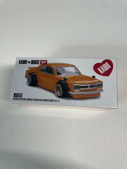 Mini GT x Kaido House 1/64 Nissan Skyline 2000 GT-R (KPGC10) Kaido Street V2 Orange - KHMG228
