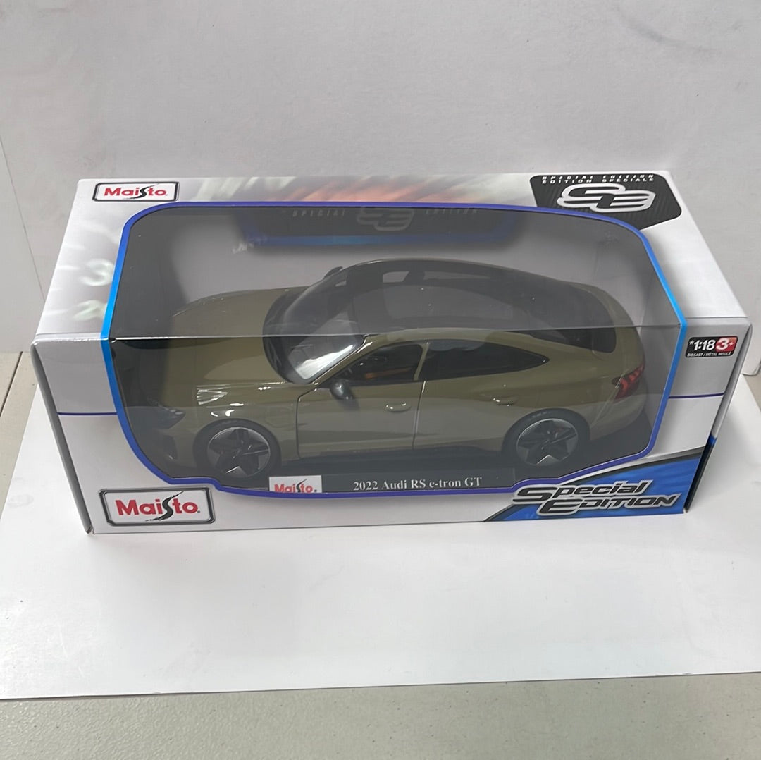 1/18 Maisto 2022 Audi RS E-Tron GT Green