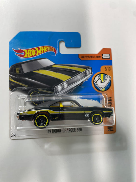 Hot Wheels 1/64 ‘69 Dodge Charger 500 Short Card Black - Damaged Box