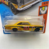 Hot Wheels 1/64 Treasure Hunt ‘65 Ford Galaxie Yellow