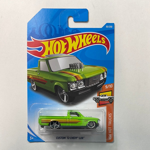 Hot Wheels 1/64 Custom ‘72 Chevy Luv Green