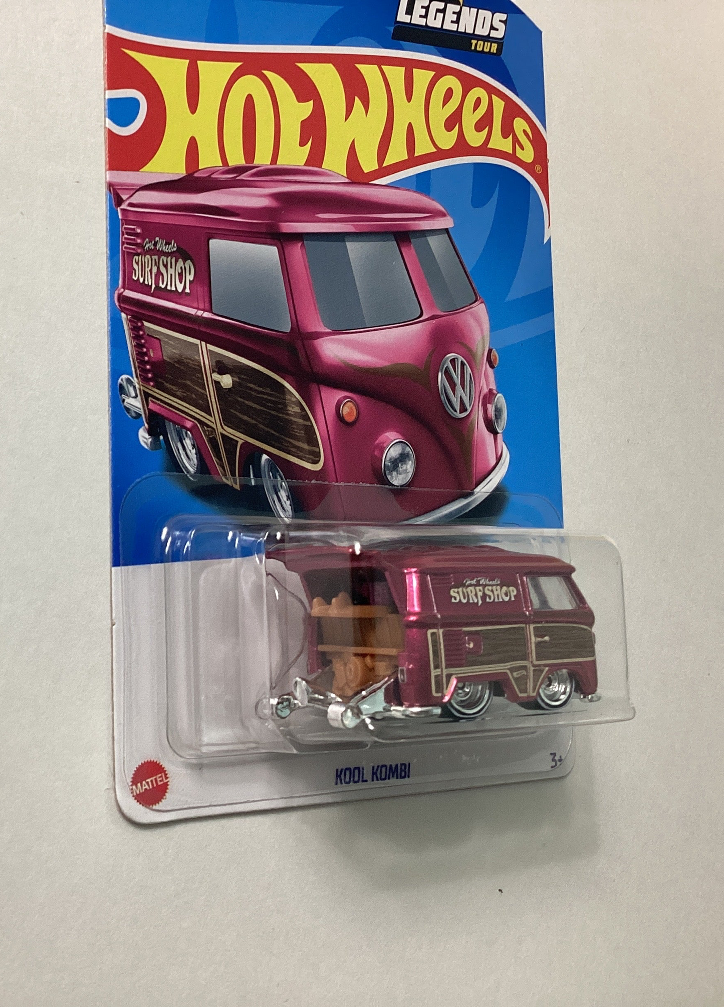 Hot Wheels 1/64 Legends Tour Volkswagen Kool Kombi Pink