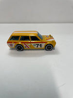 *Loose* Hot Wheels 1/64 ‘71 Datsun 510 Wagon n71 Yellow