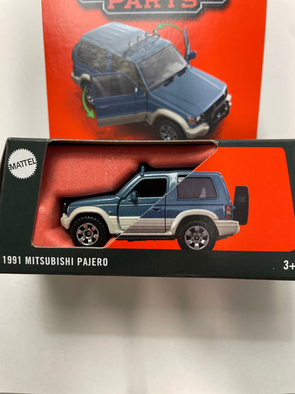 Matchbox 1/64 Moving Parts 1991 Mitsubishi Pajero Blue