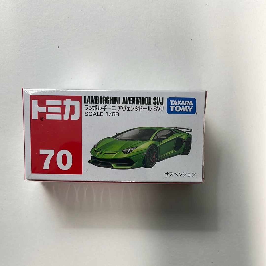 Tomica 1/68 n70 Lamborghini Aventador SVJ Green
