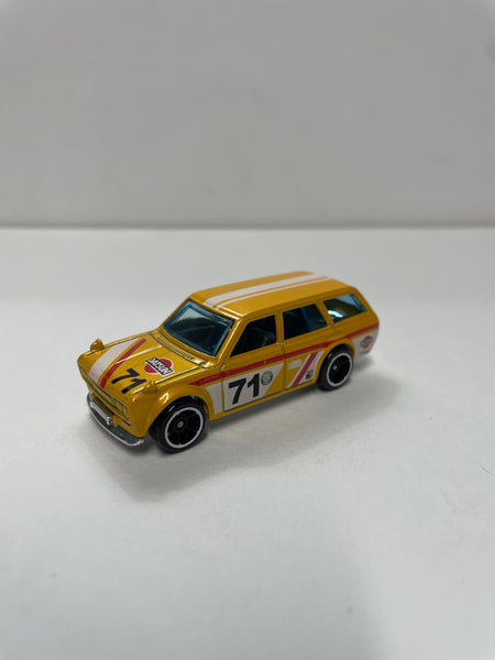 *Loose* Hot Wheels 1/64 ‘71 Datsun 510 Wagon n71 Yellow