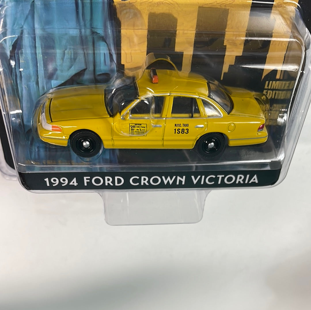 Greenlight 1/64 Hobby Exclusive New York Taxi 1994 Ford Crown Victoria  Yellow