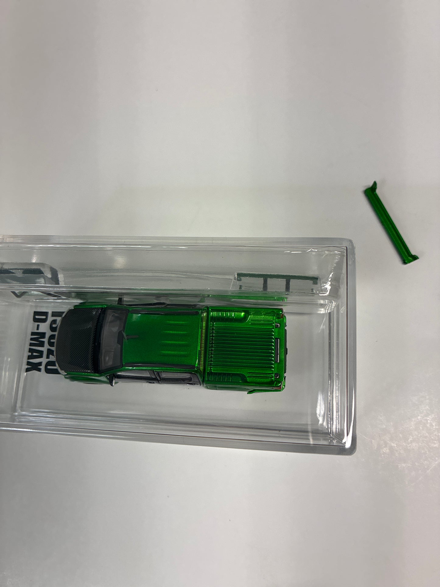 BM Creations 1/64 Malaysia Exclusive Isuzu D-Max 2018 Low Rider Metallic Green (TMCS2025) - 64B0466 - Damaged Car