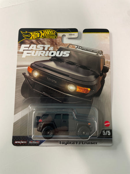 Hot Wheels 1/64 Fast & Furious Toyota FJ Cruiser Black - Damaged Card