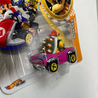 Hot Wheels Mario Kart Bowser w/ Badwagon