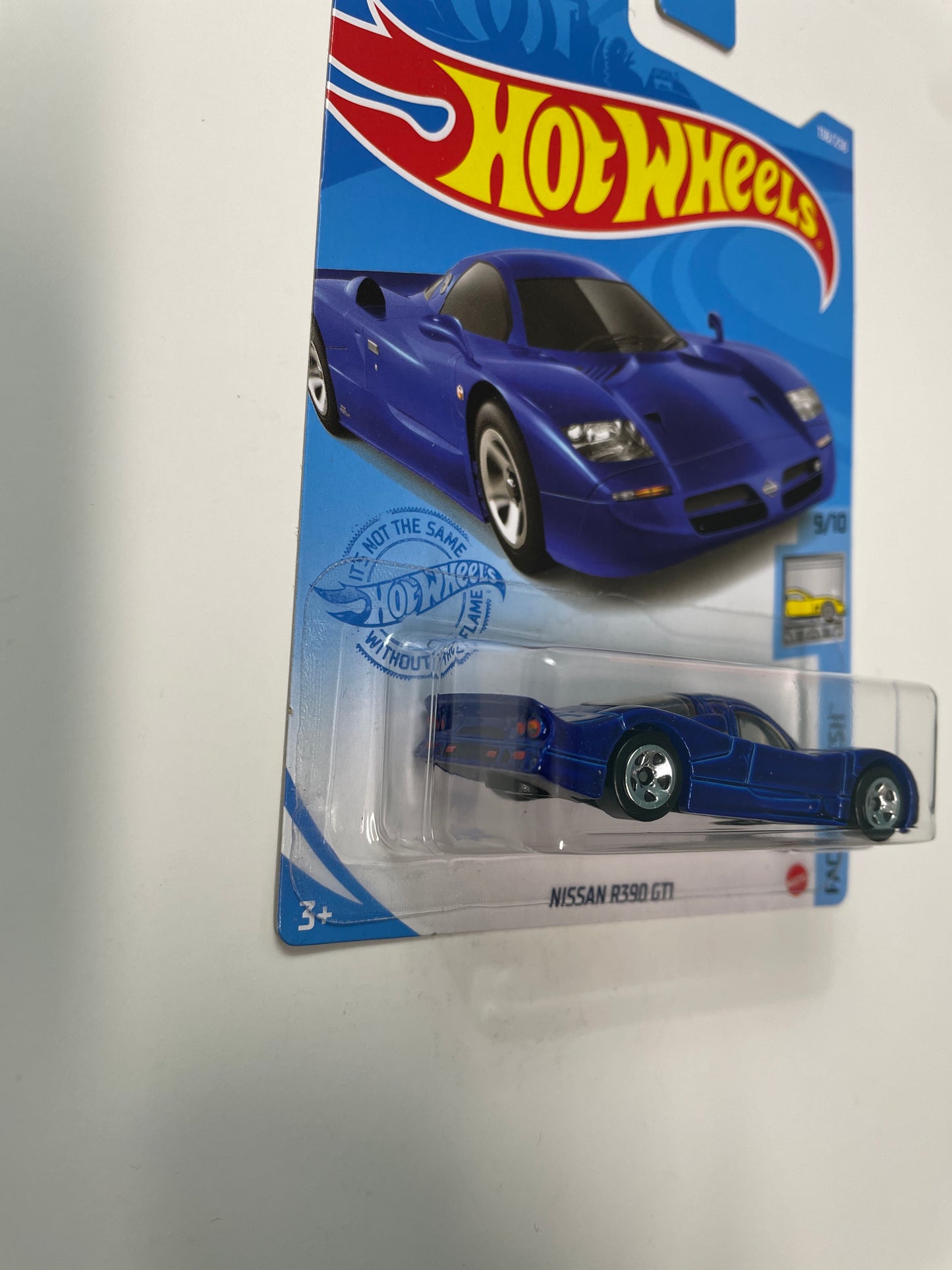 Hot Wheels 1/64 Nissan R390 GT1 Blue