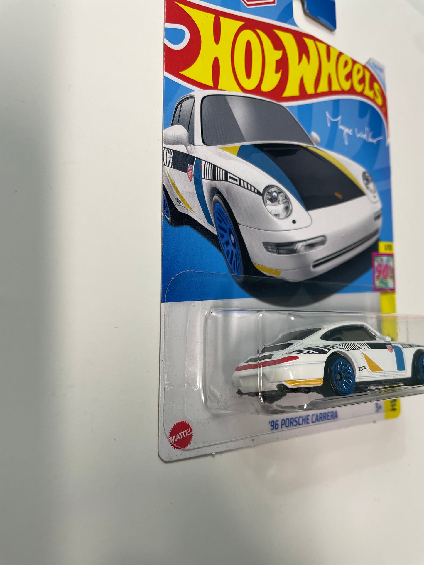Hot Wheels 1/64 ‘96 Porsche Carrera White & Blue - Damaged Box