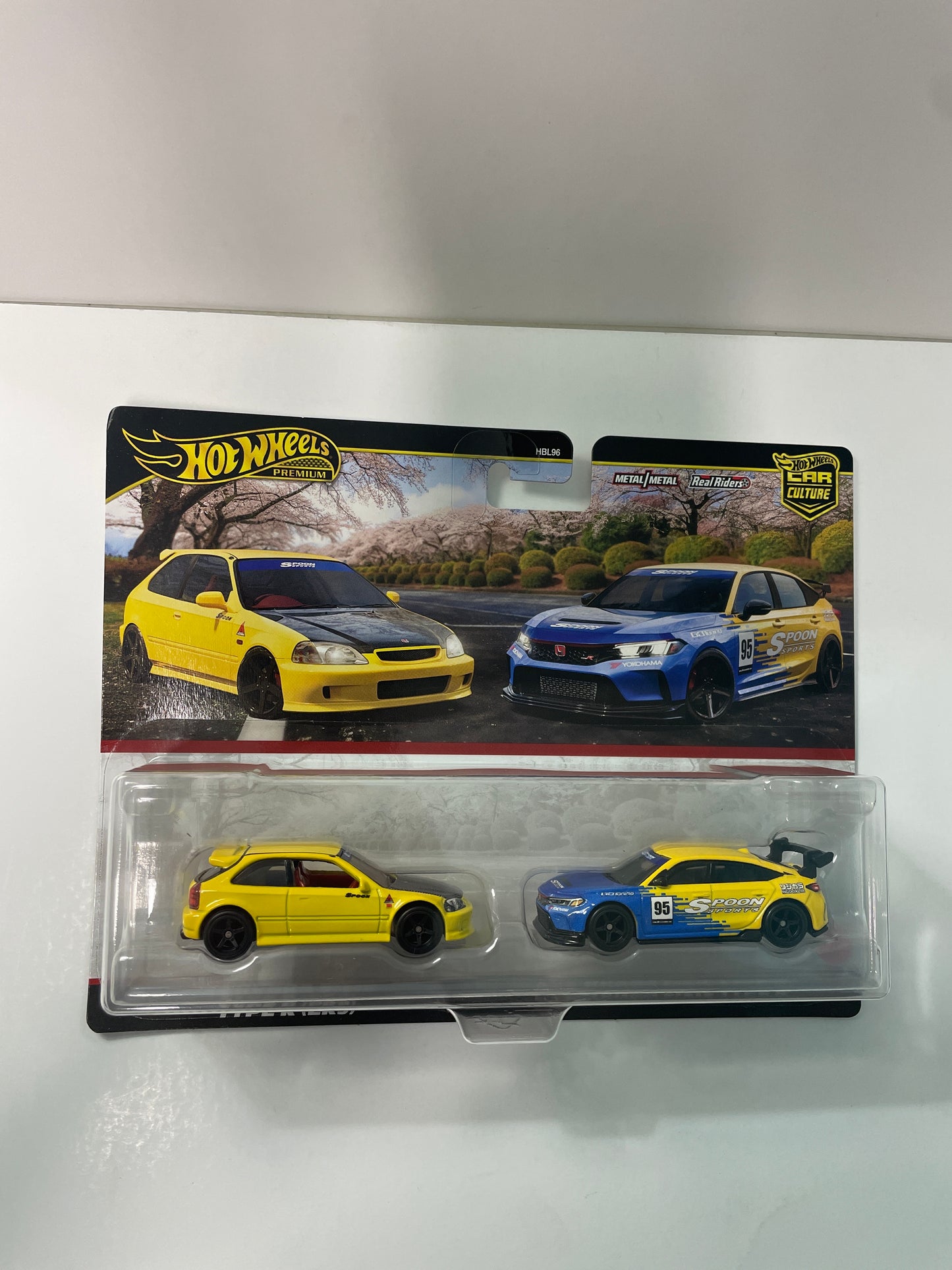 Hot Wheels 1/64 Premium Car Culture 2 Pack '99 Honda Civic Type R (EK9) & Honda Civic Type R