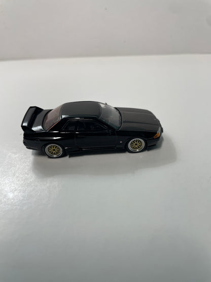 Mini GT 1/64 Nissan Skyline GT-R Black w/ BBS LM Wheel Black MGT00087-MJ - Loose w/ Damaged Box