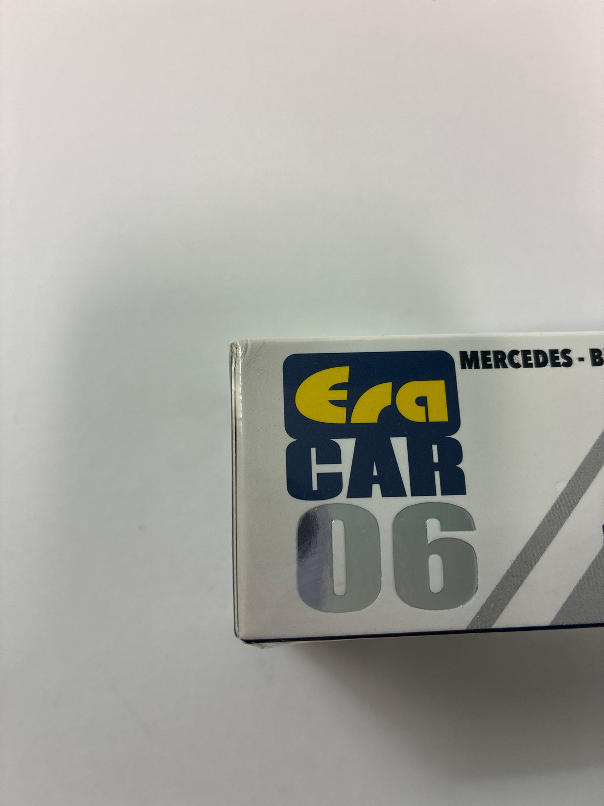 Era Car 1/64 #06 Mercedes-Benz G63 AMG 6x6 Snowfield Style White - MB226x60601 - Damaged Box