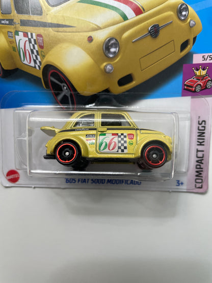 Hot Wheels 1/64 ‘60s Fiat 500D Modificado Yellow