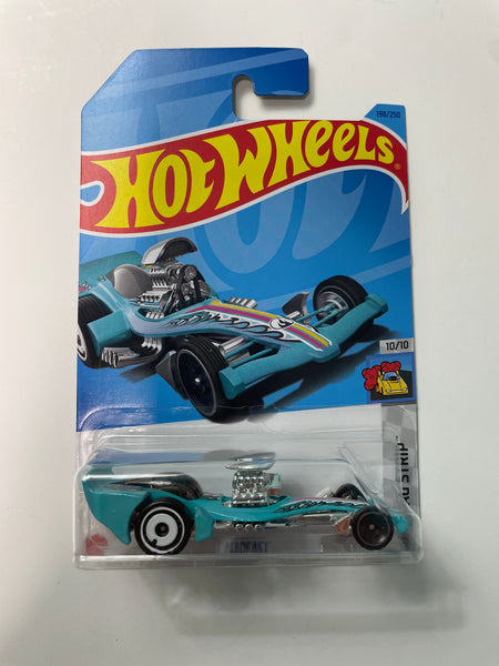 Hot Wheels 1/64 Treasure Hunt Madfast Blue