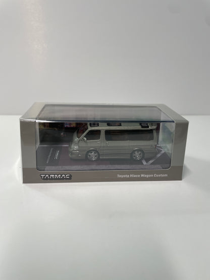 Tarmac Works 1/64 Toyota Hiace Wagon Custom Silver - ROAD64 - T64R-078-BR
