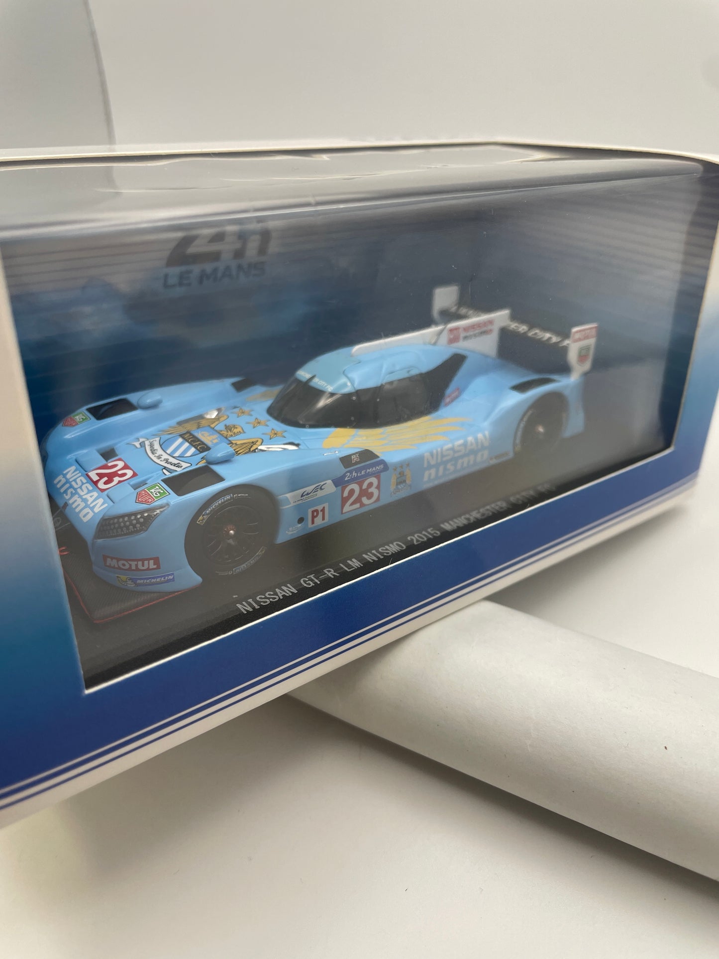Ebbro 1/43 Nissan GT-R LM Nismo 2015 Manchester City FC n23 Blue