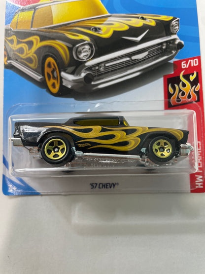 Hot Wheels 1/64 ‘57 Chevy Black & Yellow