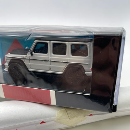 Para64 1/64 Liberty Walk Mercedes-AMG G 63 White