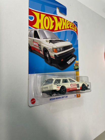 Hot Wheels 1/64 Nissan Maxima Drift Car Beige