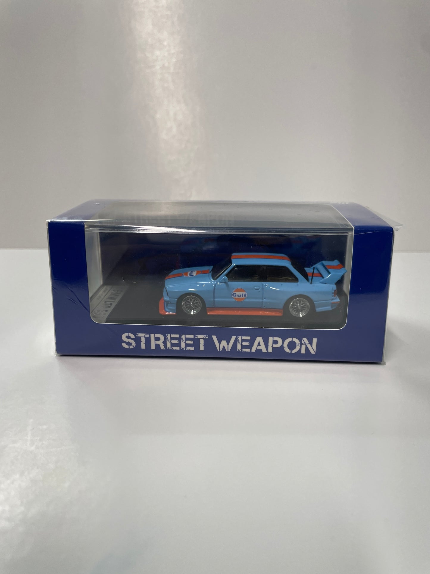 Street Weapon 1/64 BMW LTO E30 Gulf Blue & Orange