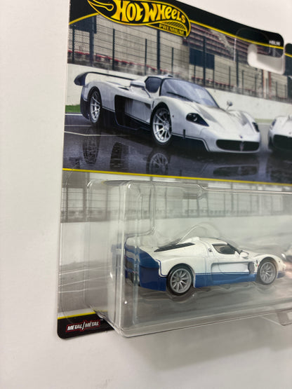Hot Wheels 1/64 Car Culture Premium 2 Pack Maserati MC12 & Maserati MC20 - JHW55