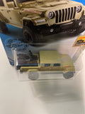 Hot Wheels 1/64 ‘20 Jeep Gladiator Beige