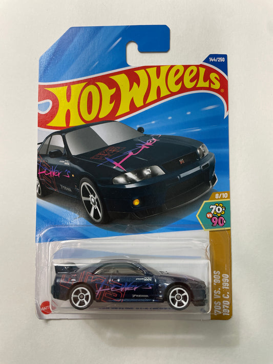 Hot Wheels 1/64 Nissan Skyline GT-R (BCNR33) Black - Damaged Box