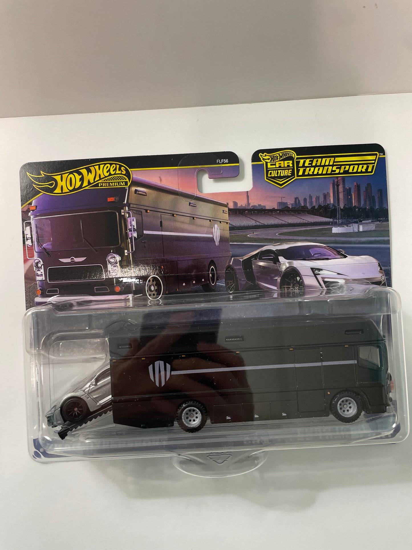 Hot Wheels 1/64 Car Culture Team Transport Lykan Hypersport & Euro Hauler Camion De Transport - JBM39