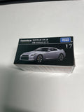 Tomica Premium 1/62 17 NISSAN GT-R Silver