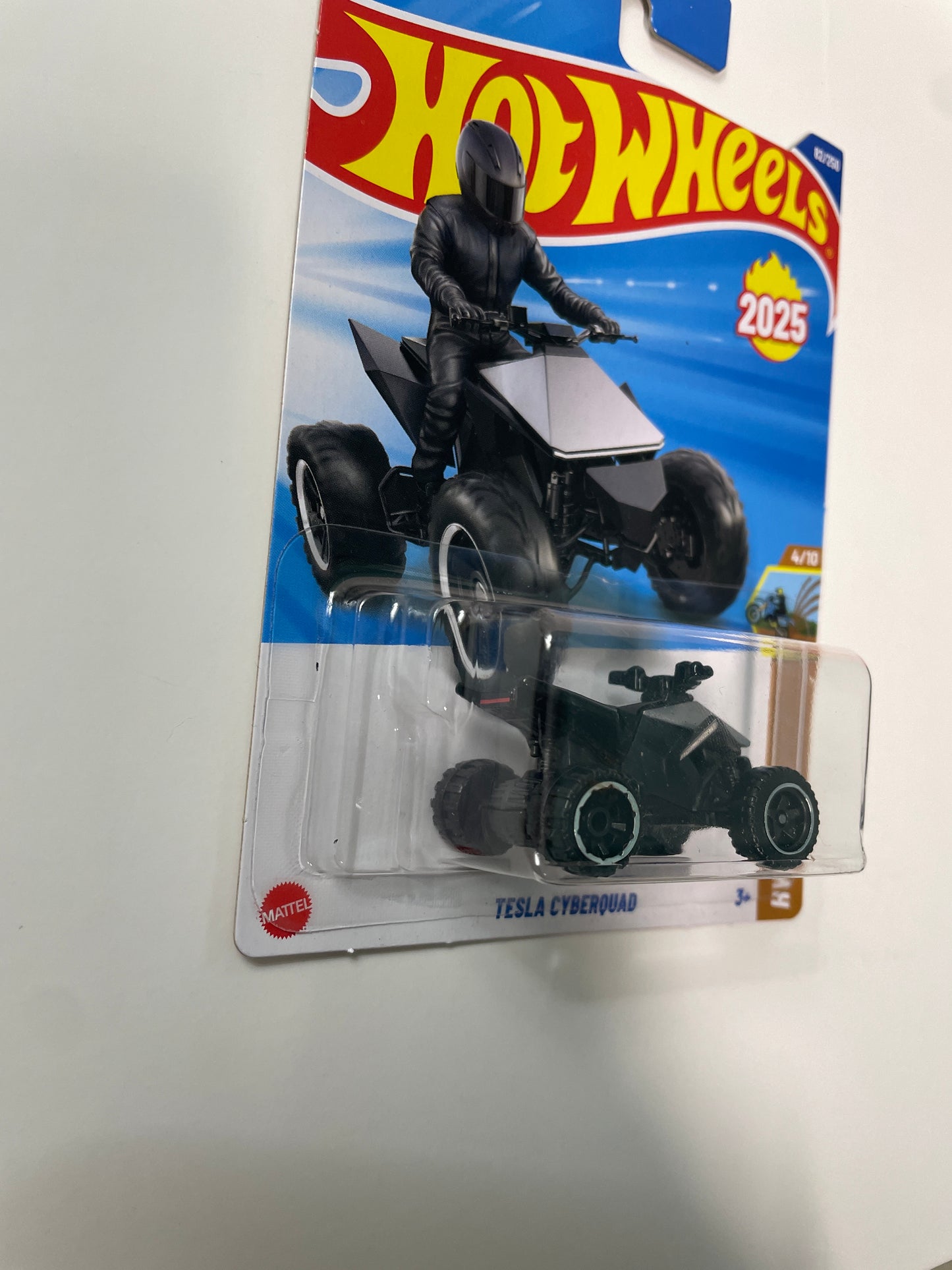 Hot Wheels 1/64 Tesla Cyberquad Black