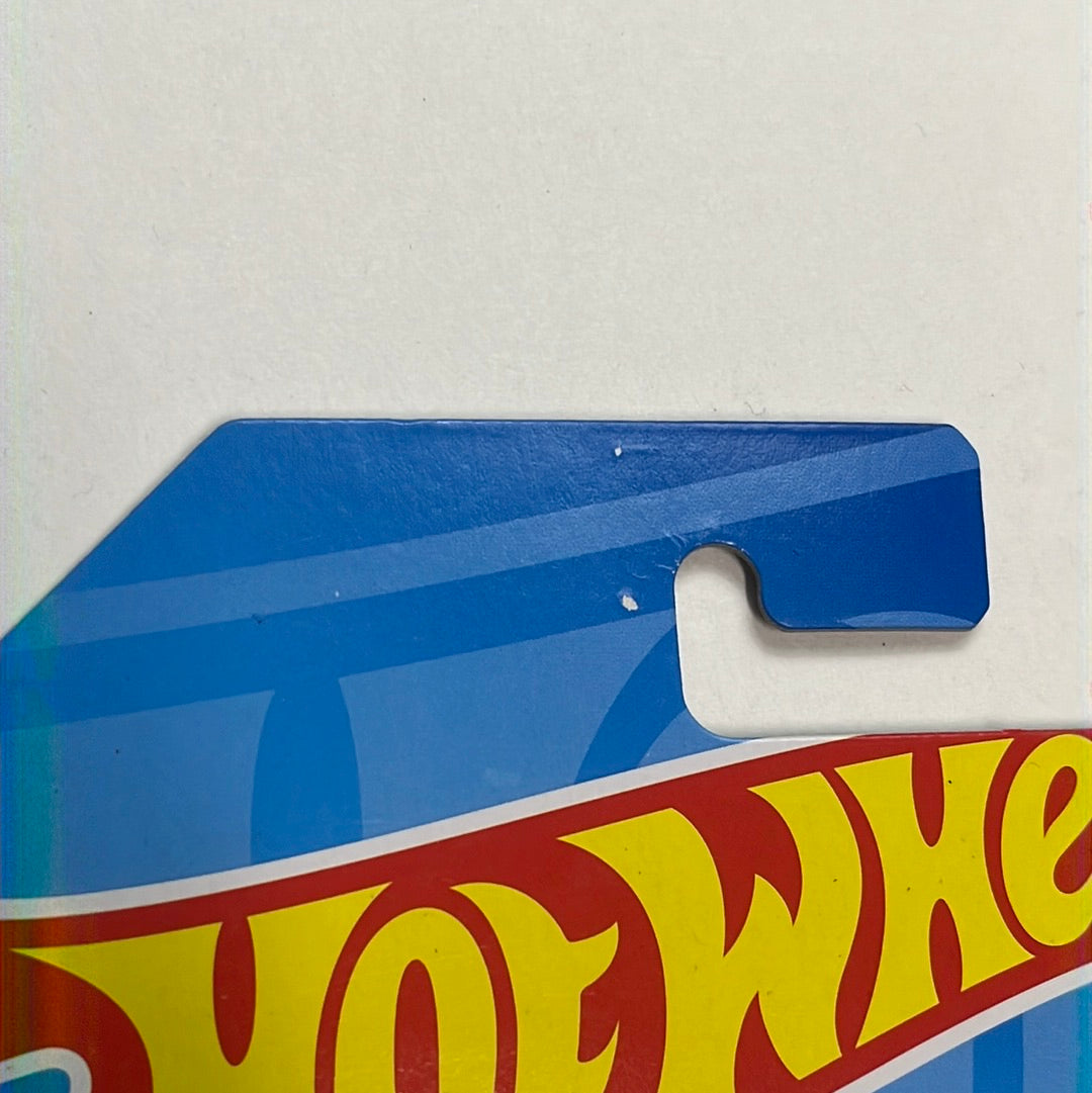 Hot Wheels Super Treasure Hunt BMW 507 Yellow - Damaged Box