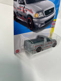 Hot Wheels 1/64 ‘99 Ford F-150 SVT Lightning Silver